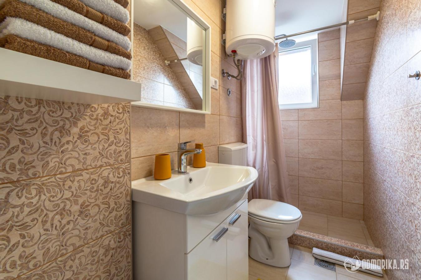 Mak Basta Apartment Bajina Basta Luaran gambar